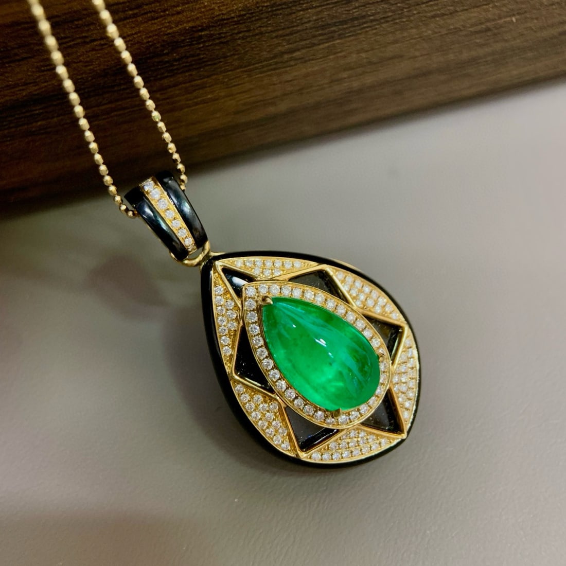 14k Gold 4.49 Ctw Vivid Green Natural Emerald & Diamond Pendant( Without Chain ) - 6