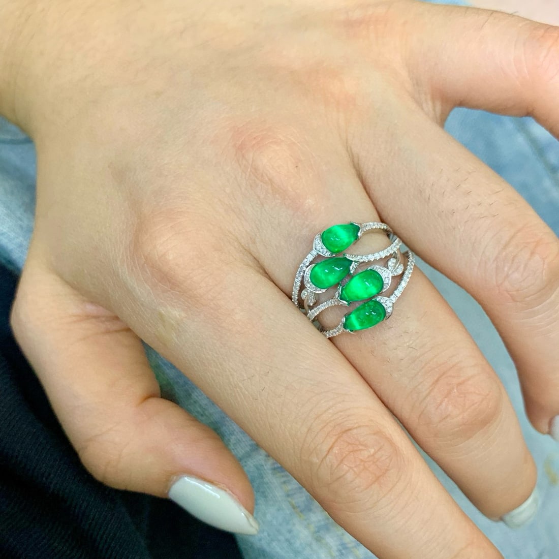 14k Gold 2.53 Ctw Vivid Green Natural Emerald & Diamond Ring - 4