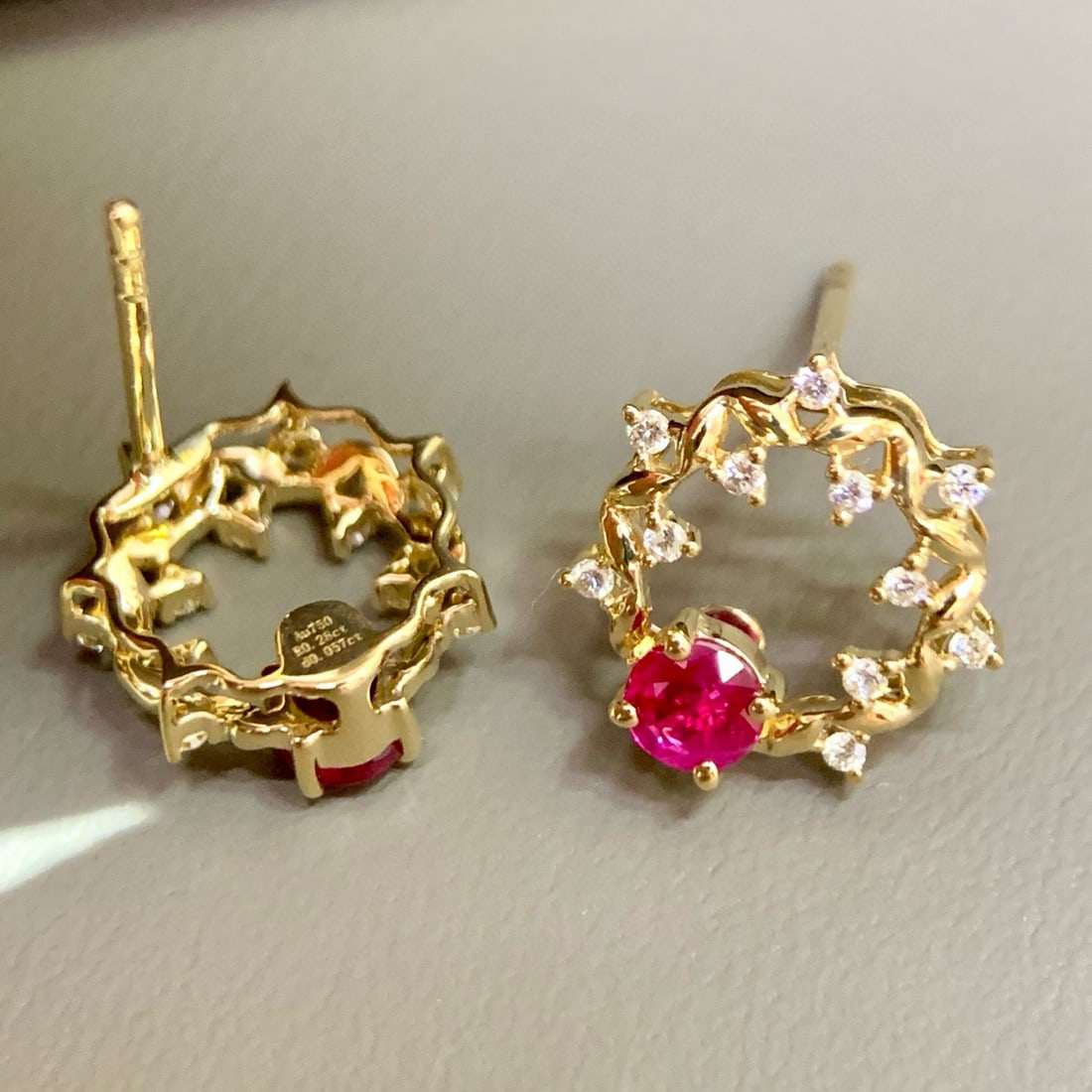 14k Gold 0.64 Ctw Natural Ruby & Diamond Earrings - 2