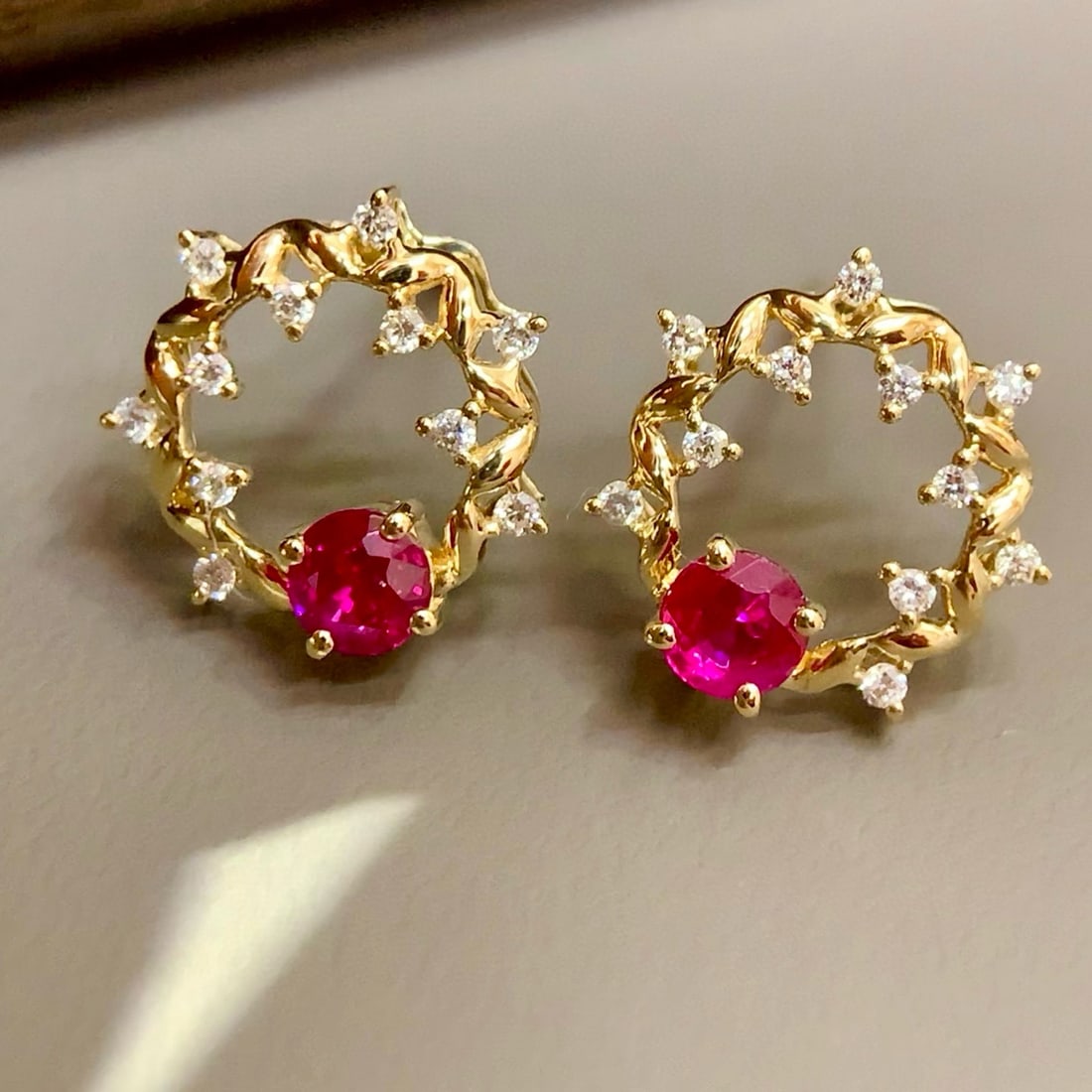 14k Gold 0.64 Ctw Natural Ruby & Diamond Earrings - 4