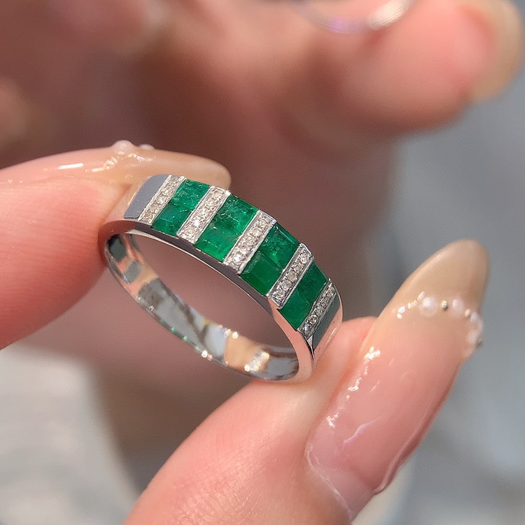 14k Gold 1 Ct Vivid Green Natural Emerald & Diamond Ring - 6