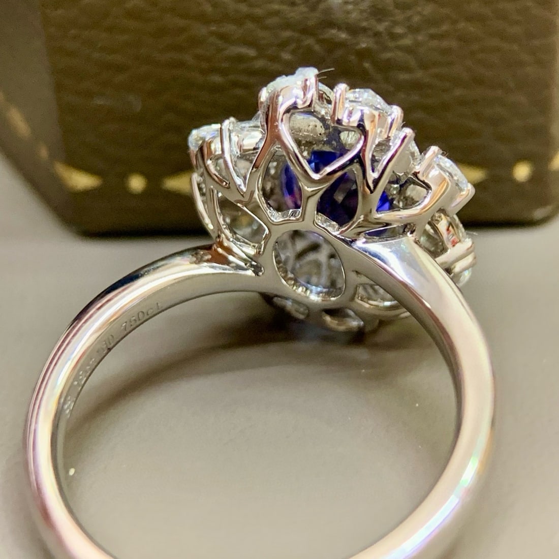 14k Gold 2.88 Ctw Natural Sapphire & Diamond Ring - 7