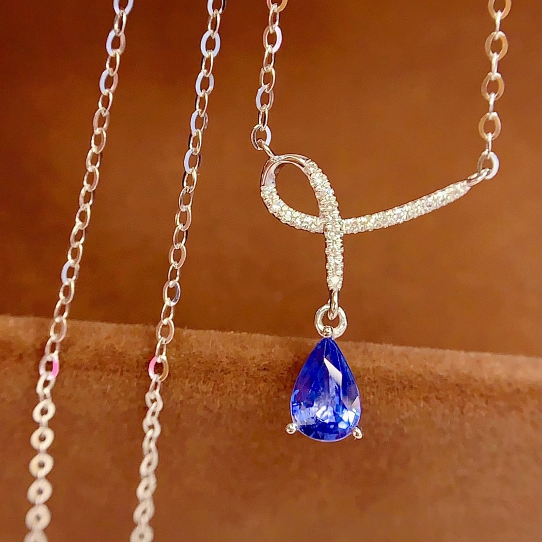 14k Gold 0.7 Ct Natural Sapphire & Diamond Necklace - 6