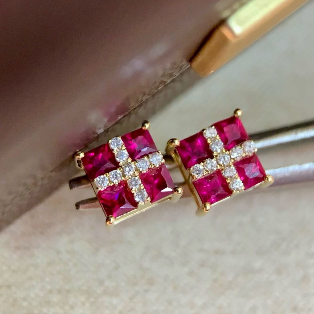 14k Gold 0.62 Ctw Natural Ruby & Diamond Earrings - 4