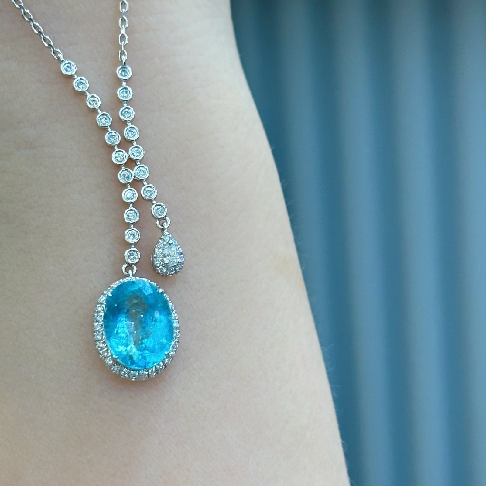 14k Gold 1.61 Ct Natural Paraiba Tourmaline & Diamond Necklace - 2