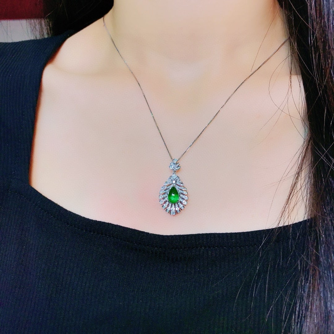 14k Gold 1.52 Ctw Vivid Green Natural Emerald & Diamond Pendant( Without Chain ) - 2