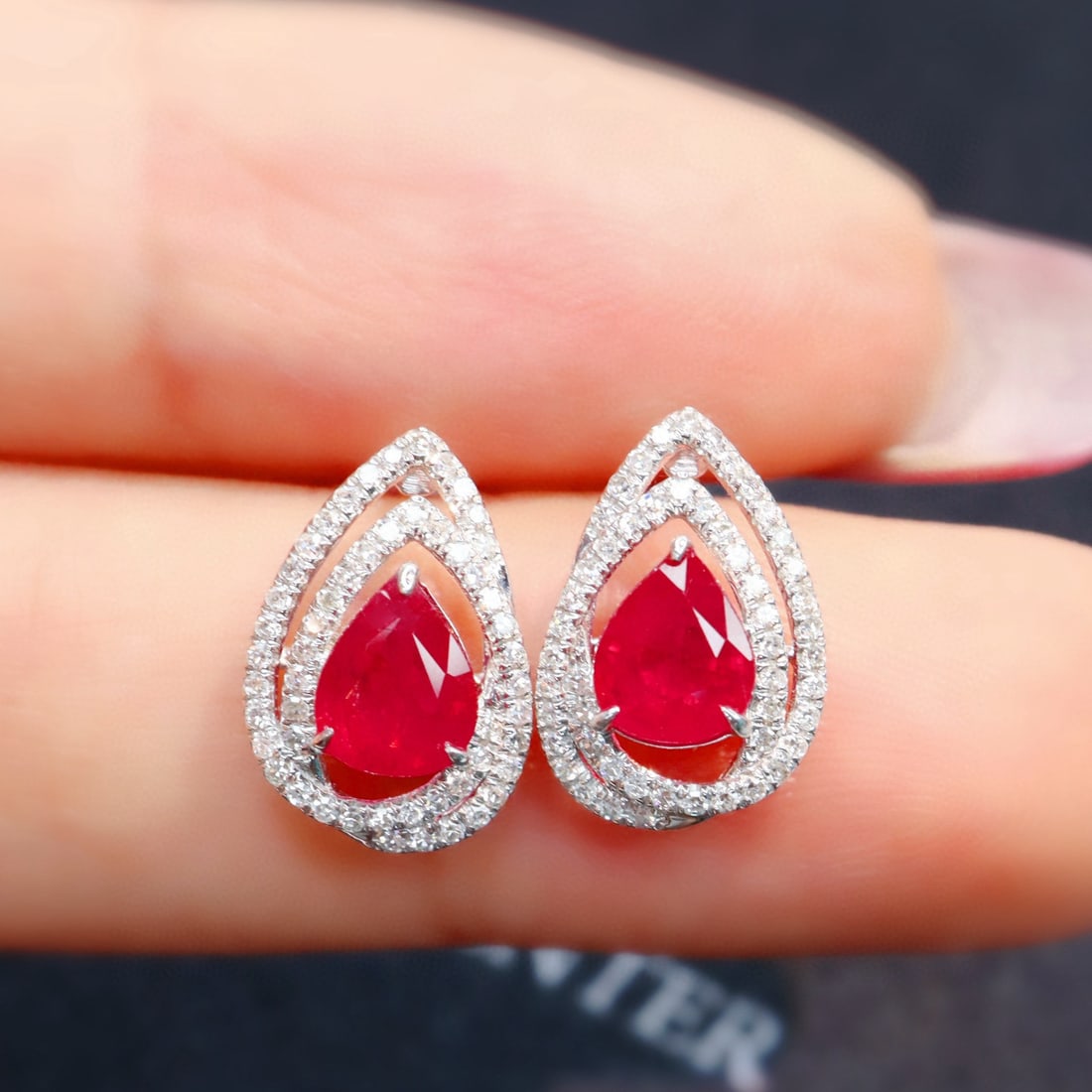 14k Gold 1.73 Ctw Natural Ruby & Diamond Earrings - 5