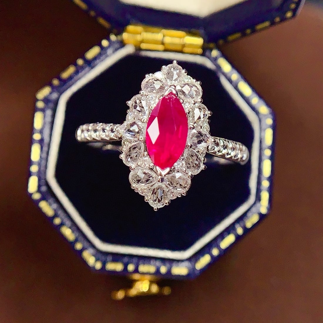 14k Gold 0.85 Ct Natural Ruby & Diamond & Sapphire Ring - 2