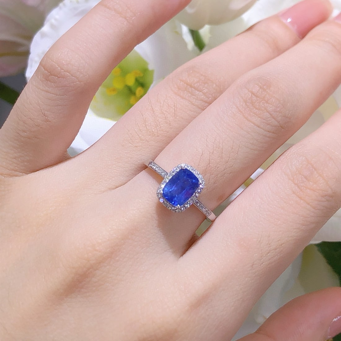 14k Gold 1.75 Ctw Natural Sapphire & Diamond Ring - 3