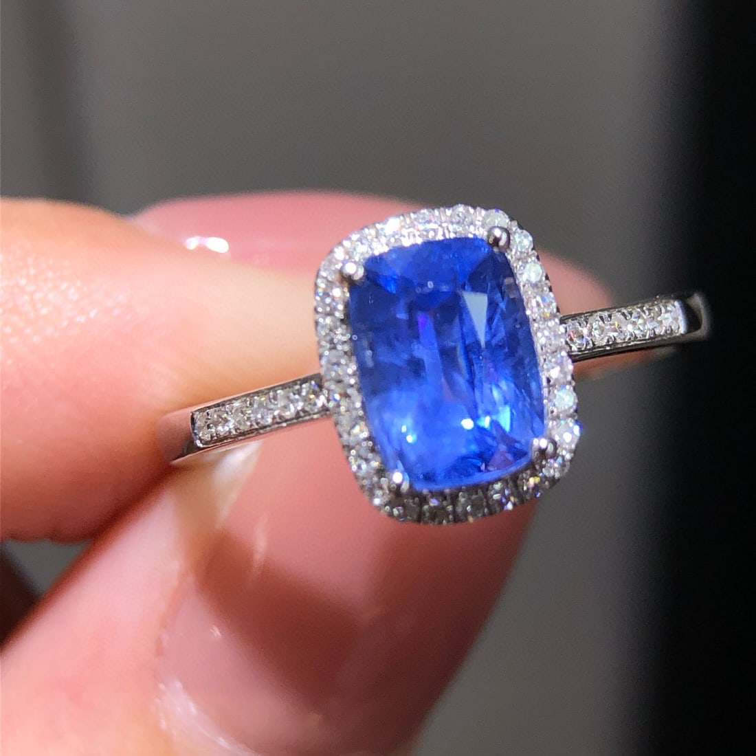 14k Gold 1.75 Ctw Natural Sapphire & Diamond Ring - 5