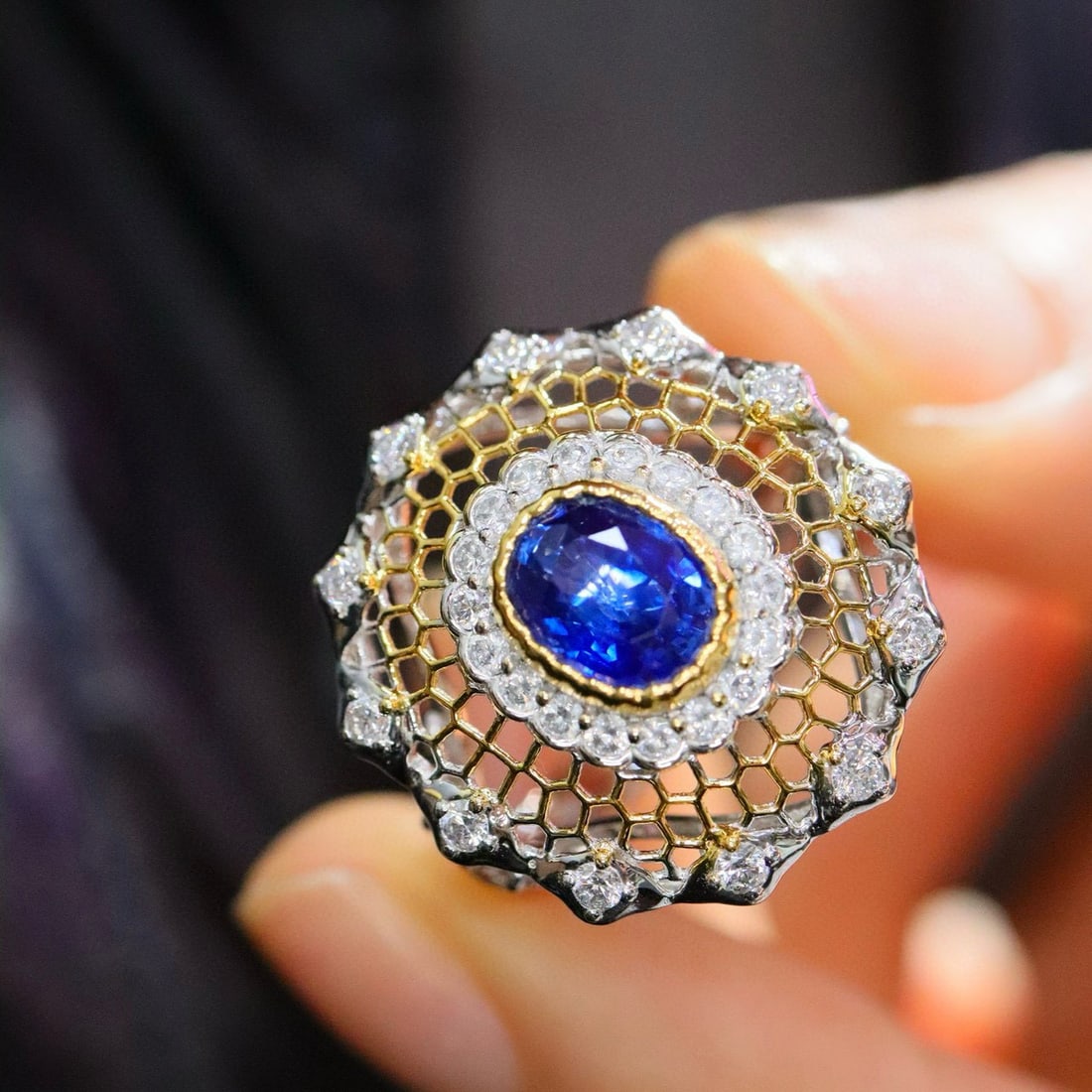14k Gold 1.64 Ctw Natural Sapphire & Lab Grown Diamond Ring: Ref:230998203 // gold content:14k gold // ring size:7. 25us // // main gemstone:sapphire // shape:oval // carat weight:1. 03ct // color:blue // treatment:natural // // adjacent gemstone 2 : lab grown