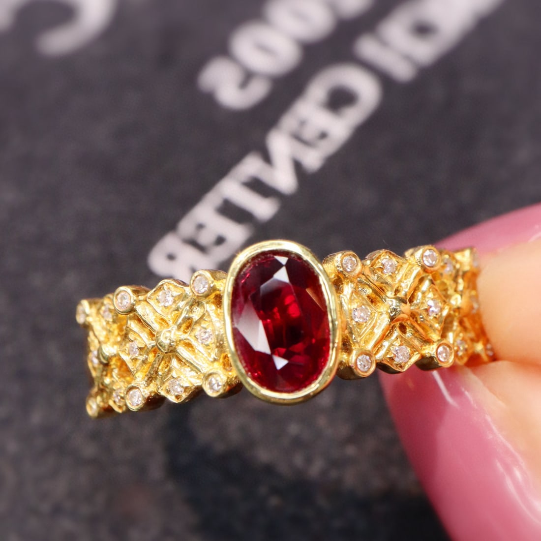 14k Gold 0.86 Ctw Natural Ruby & Diamond Ring - 4