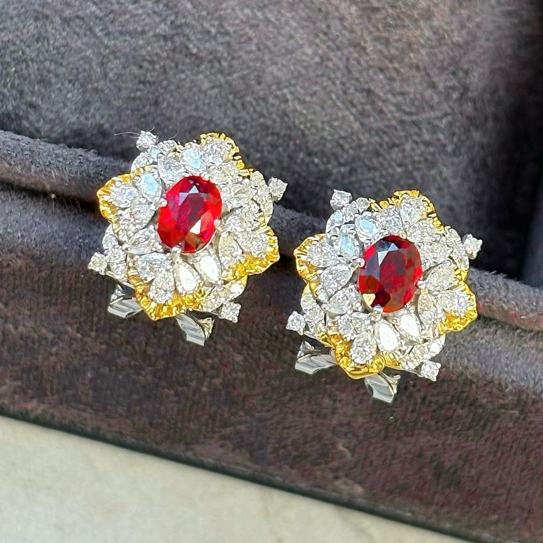 14k Gold 1.77 Ctw Natural Ruby & Diamond Earrings - 5