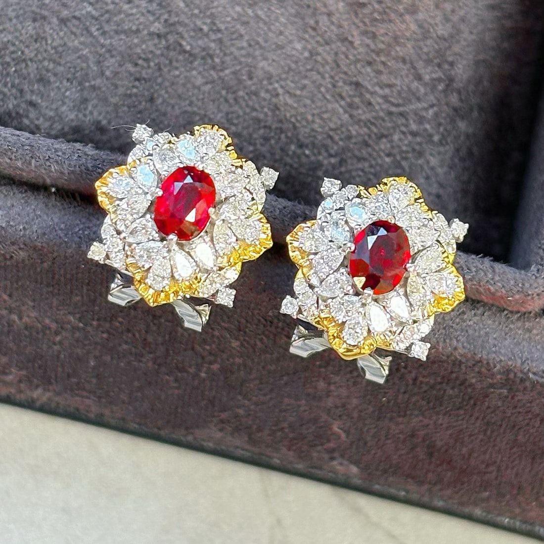 14k Gold 1.77 Ctw Natural Ruby & Diamond Earrings - 7