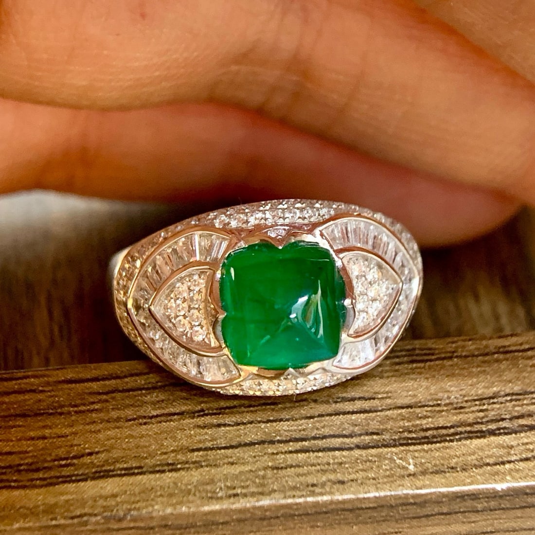 14k Gold 3.08 Ctw Vivid Green Natural Emerald & Diamond Ring - 3