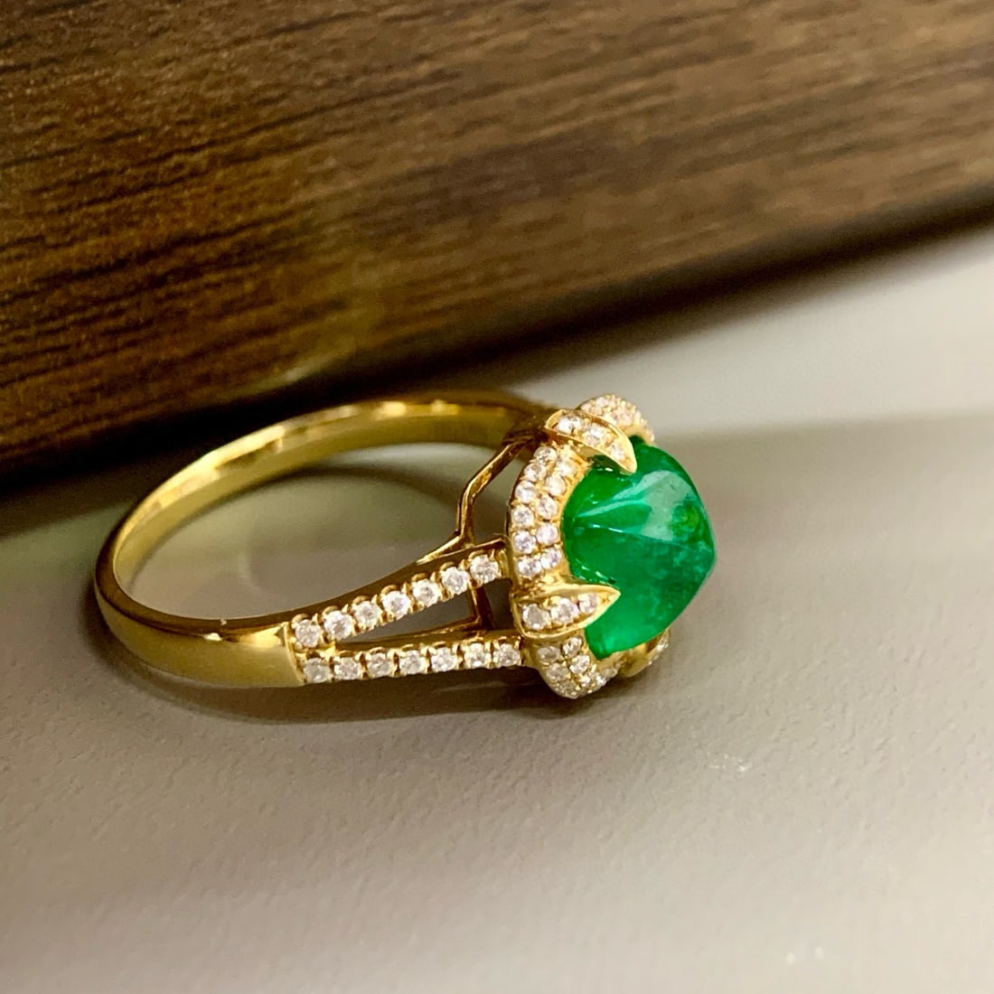 14k Gold 2.01 Ctw Vivid Green Natural Emerald & Diamond Ring - 4