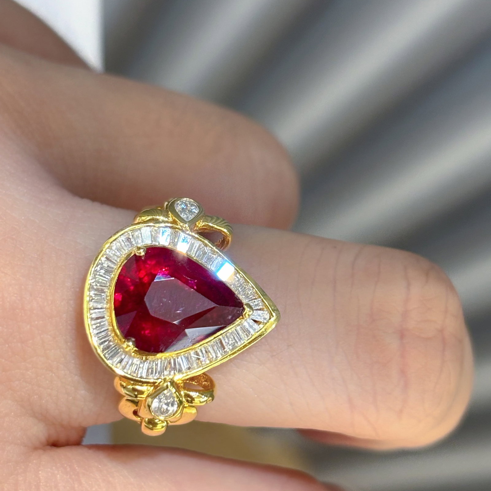 14k Gold 3 Ct Natural Tourmaline & Diamond Ring - 5