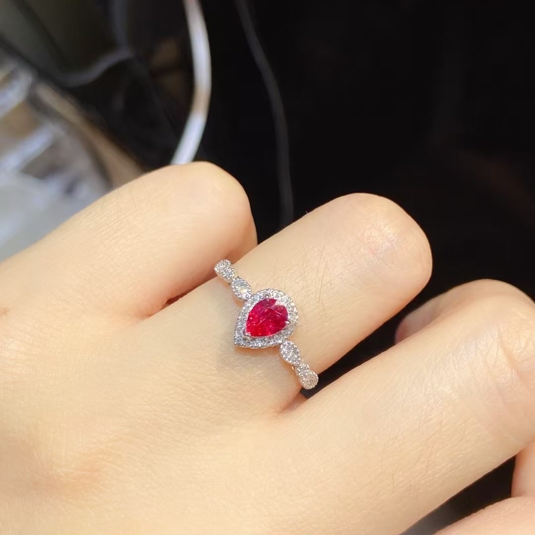 14k Gold 0.69 Ctw Natural Ruby & Diamond Ring - 2