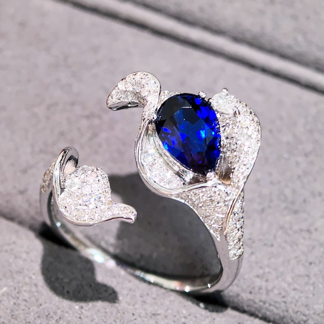 14k Gold 2.02 Ctw Natural Sapphire & Diamond Ring - 4