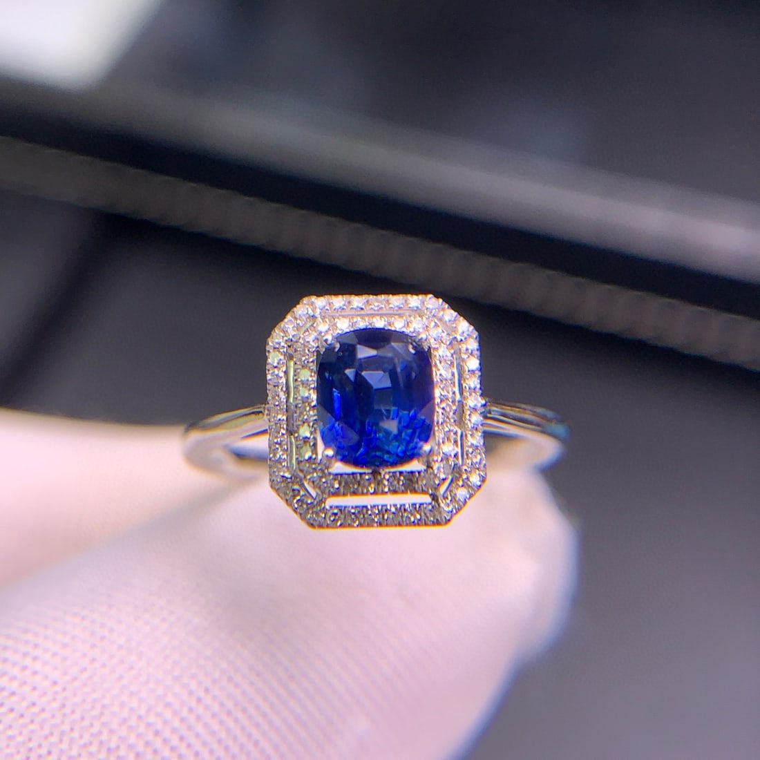 14k Gold 1.09 Ct Natural Sapphire & Diamond Ring - 3