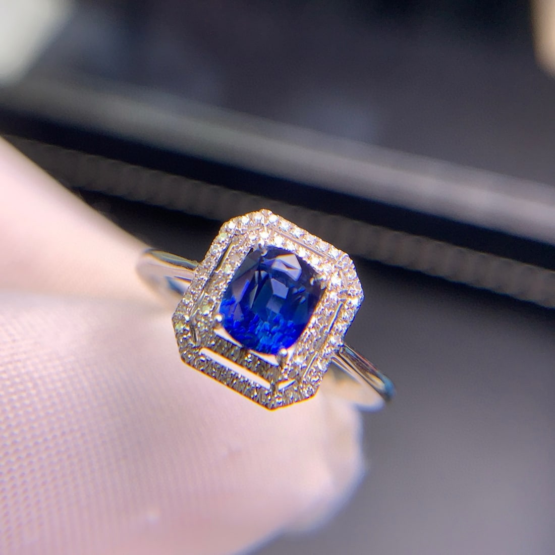 14k Gold 1.09 Ct Natural Sapphire & Diamond Ring - 6