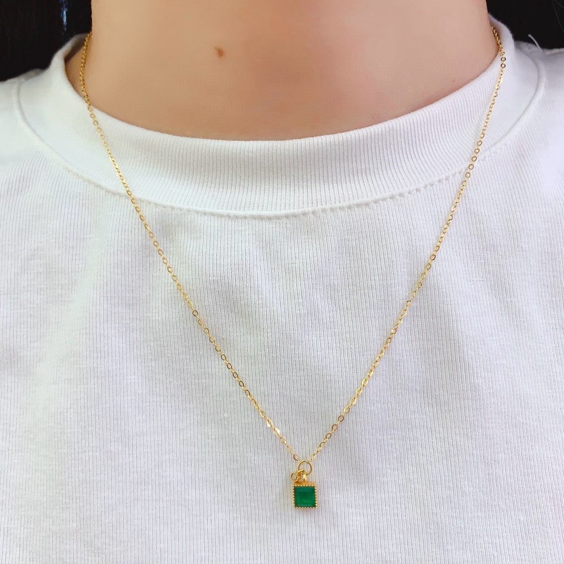 14k Gold 1 Ct Vivid Green Natural Emerald & Diamond Necklace - 7