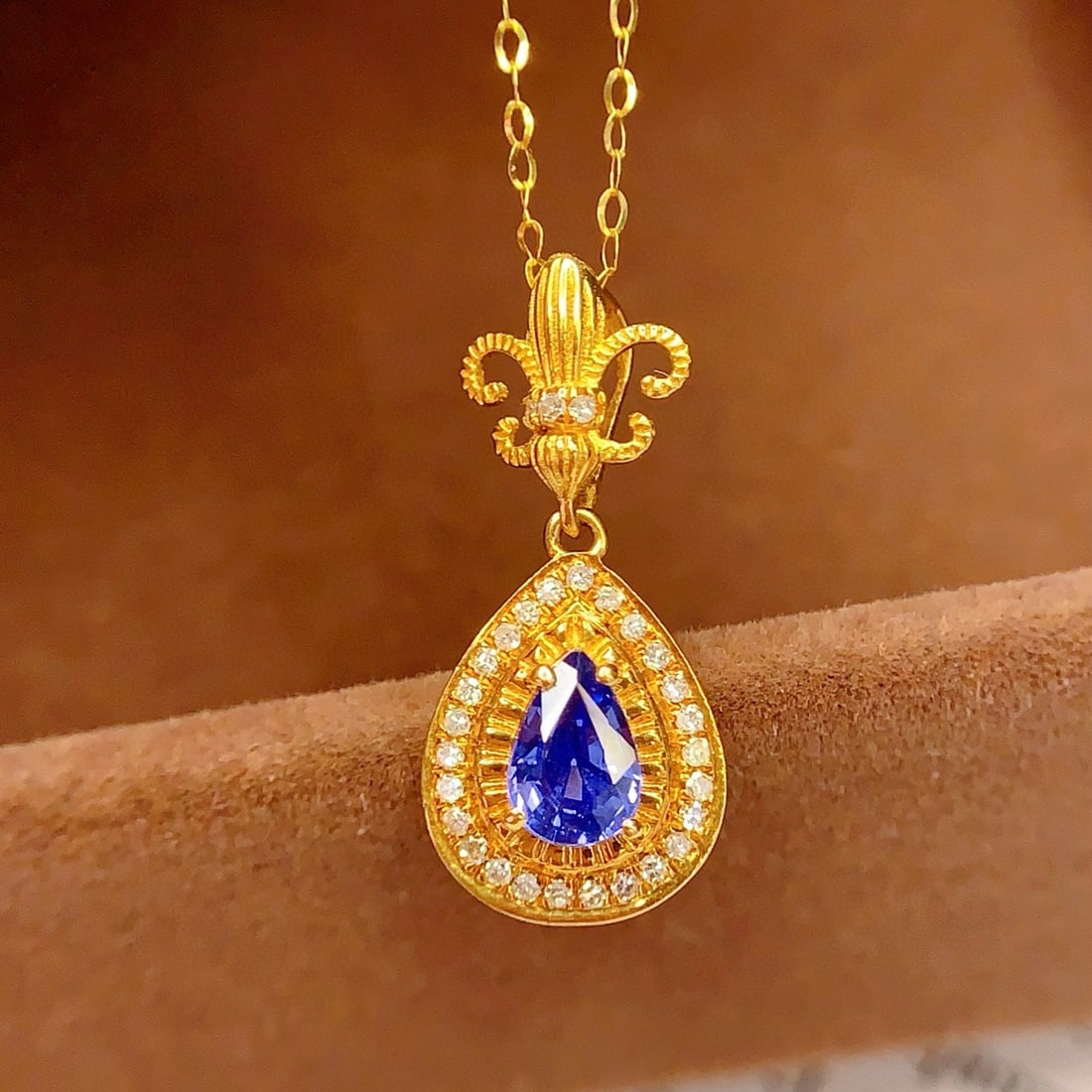 14k Gold 0.7 Ct Natural Sapphire & Diamond Necklace - 5