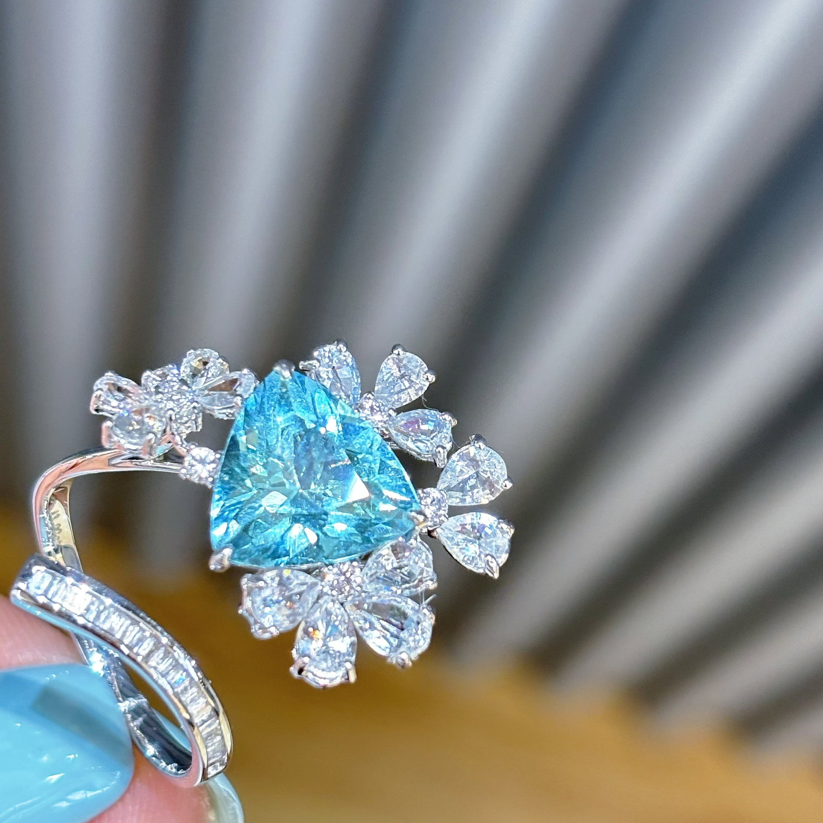 14k Gold 3 Ct Natural Aquamarine & Diamond & Sapphire Ring: Ref:230998255 // gold content:14k gold // ring size:7. 25us // // main gemstone:aquamarine // shape:triangle // carat weight:3ct // color:blue // treatment:natural // // adjacent gemstone 2 : diamond
