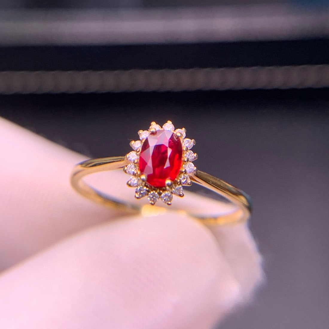 14k Gold 0.52 Ct Vivid Red Natural Ruby & Diamond Ring - 2