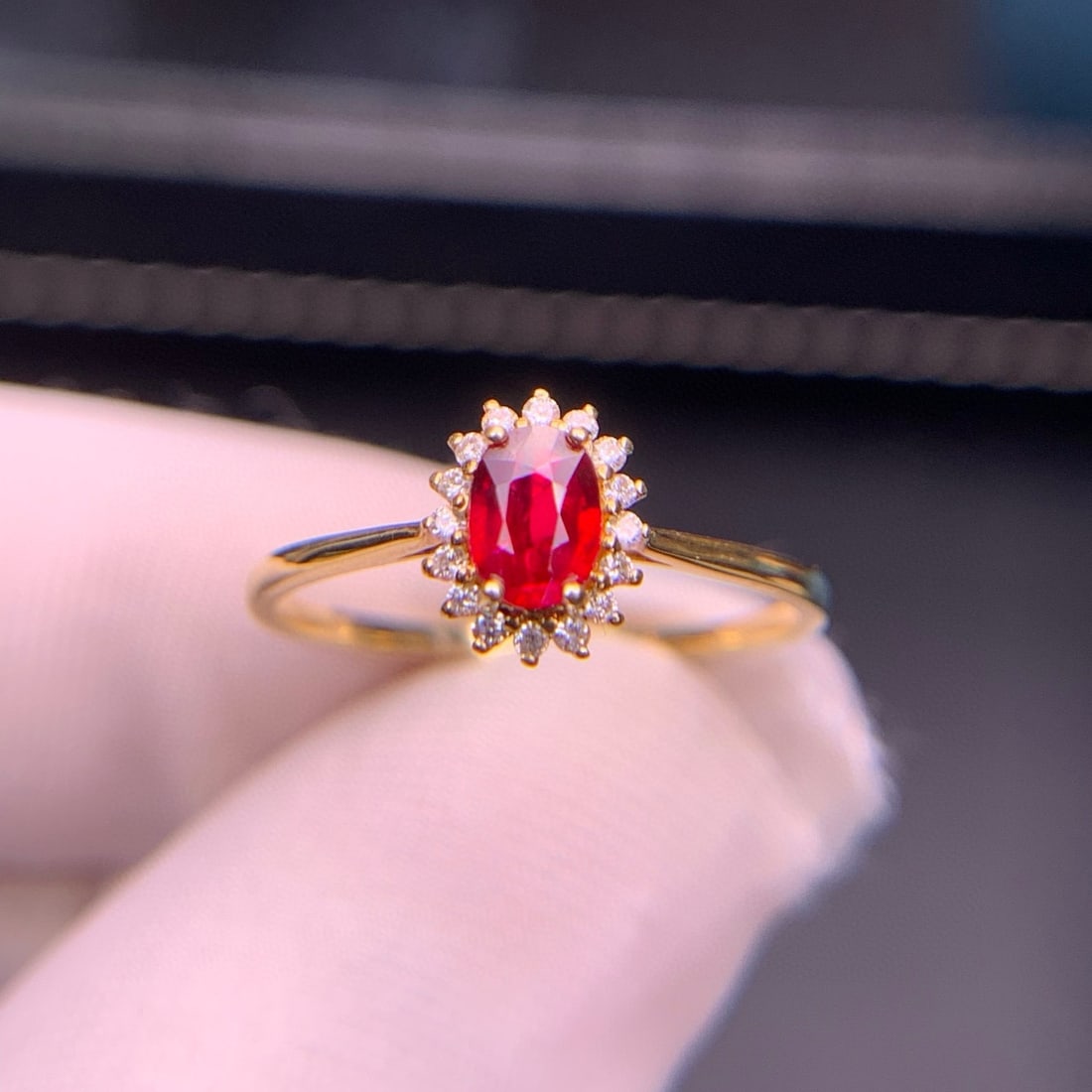 14k Gold 0.52 Ct Vivid Red Natural Ruby & Diamond Ring - 3