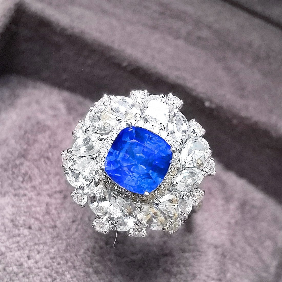 14k Gold 3.83 Ctw Natural Sapphire & Sapphire Ring/pendant( Without Chain ) - 2