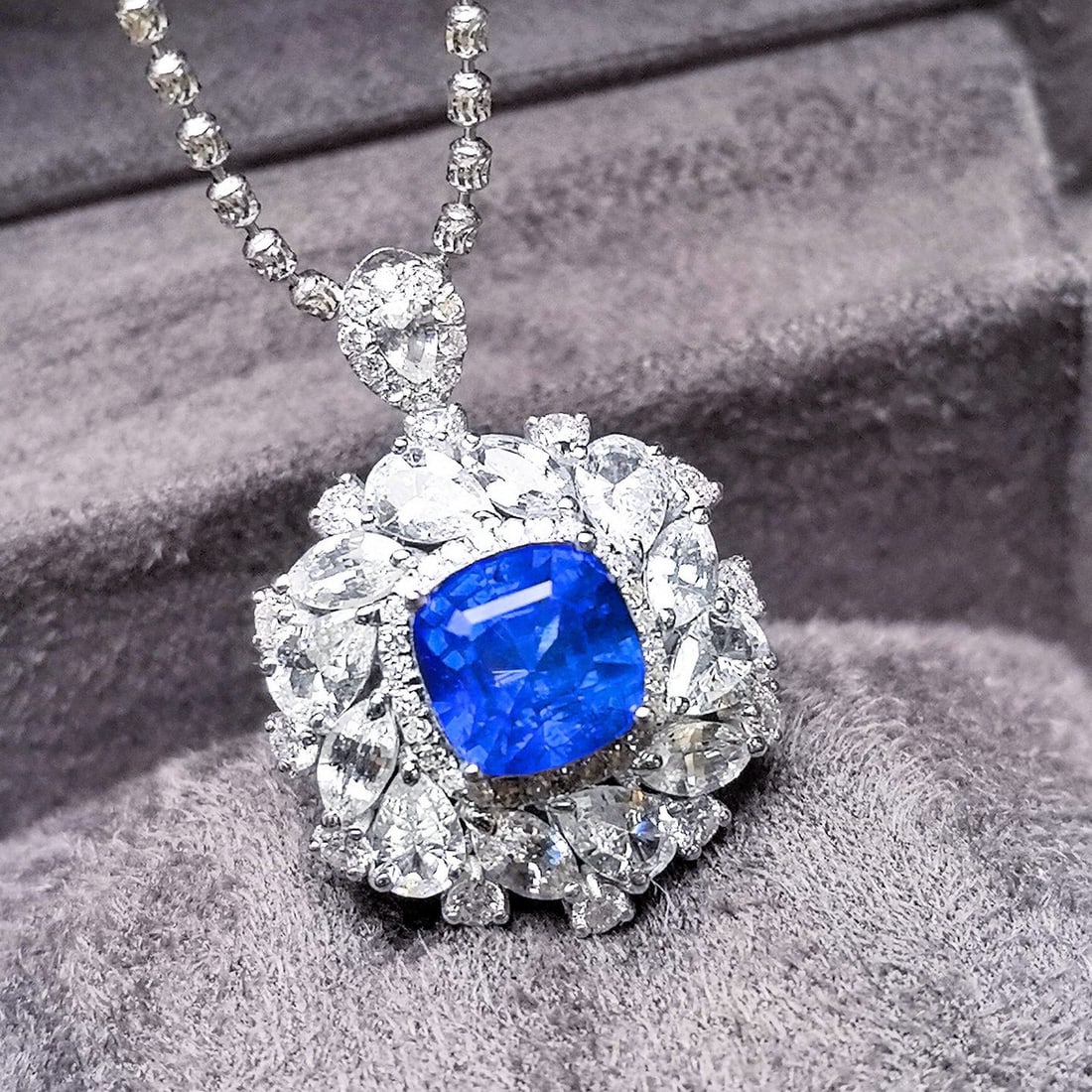 14k Gold 3.83 Ctw Natural Sapphire & Sapphire Ring/pendant( Without Chain ) - 5