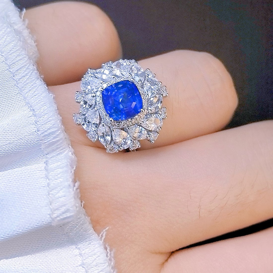 14k Gold 3.83 Ctw Natural Sapphire & Sapphire Ring/pendant( Without Chain ) - 6