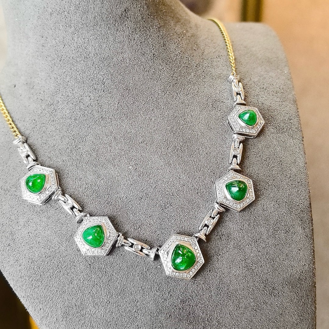 14k Gold 3.53 Ctw Vivid Green Natural Emerald & Diamond Necklace - 4