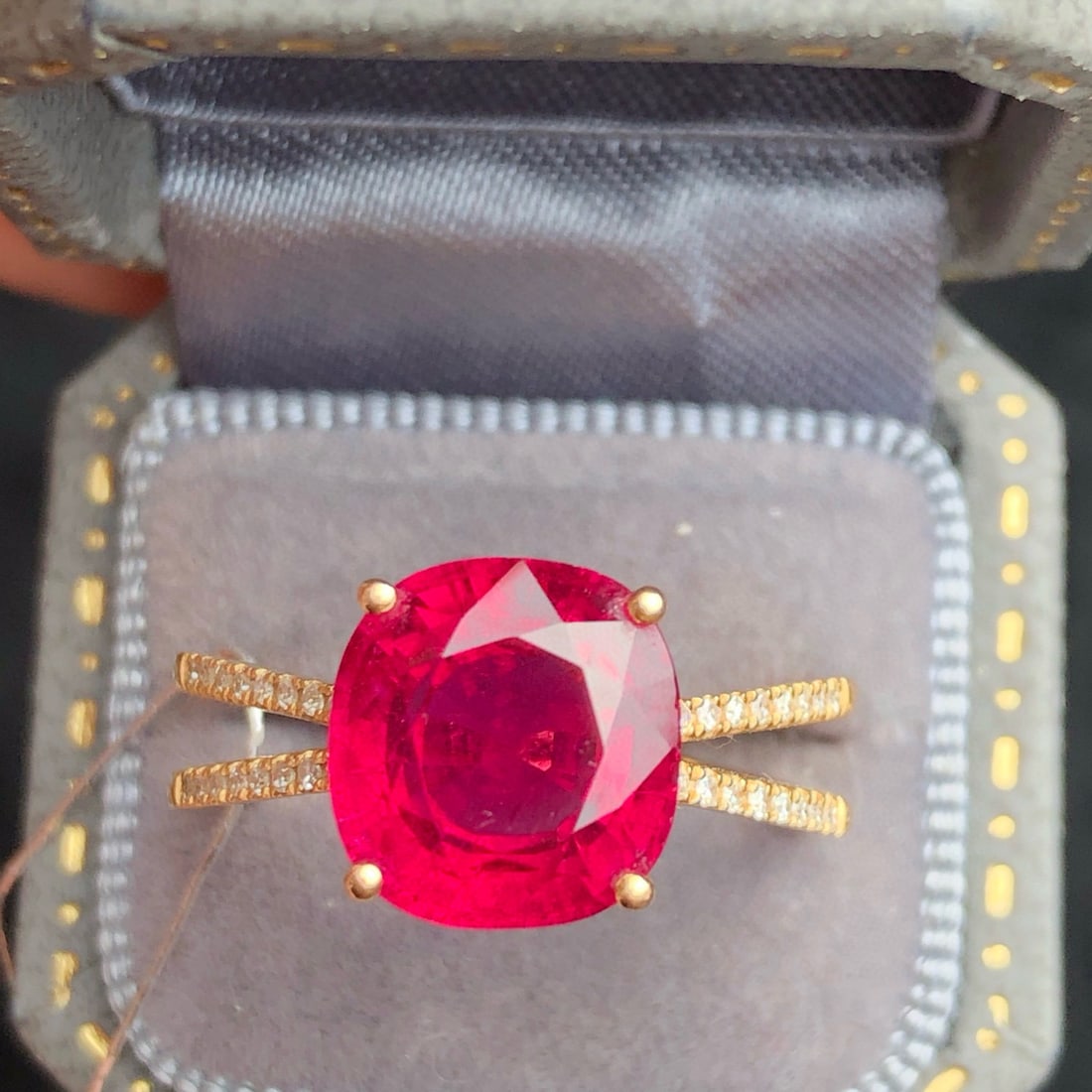 14k Gold 3.9 Ct Natural Tourmaline & Diamond Ring: Ref:230998289 // gold content:14k gold // ring size:7. 25us // // main gemstone:tourmaline // shape:cushion // carat weight:3. 9ct // color:red // treatment:natural // // adjacent gemstone 2 : diamond