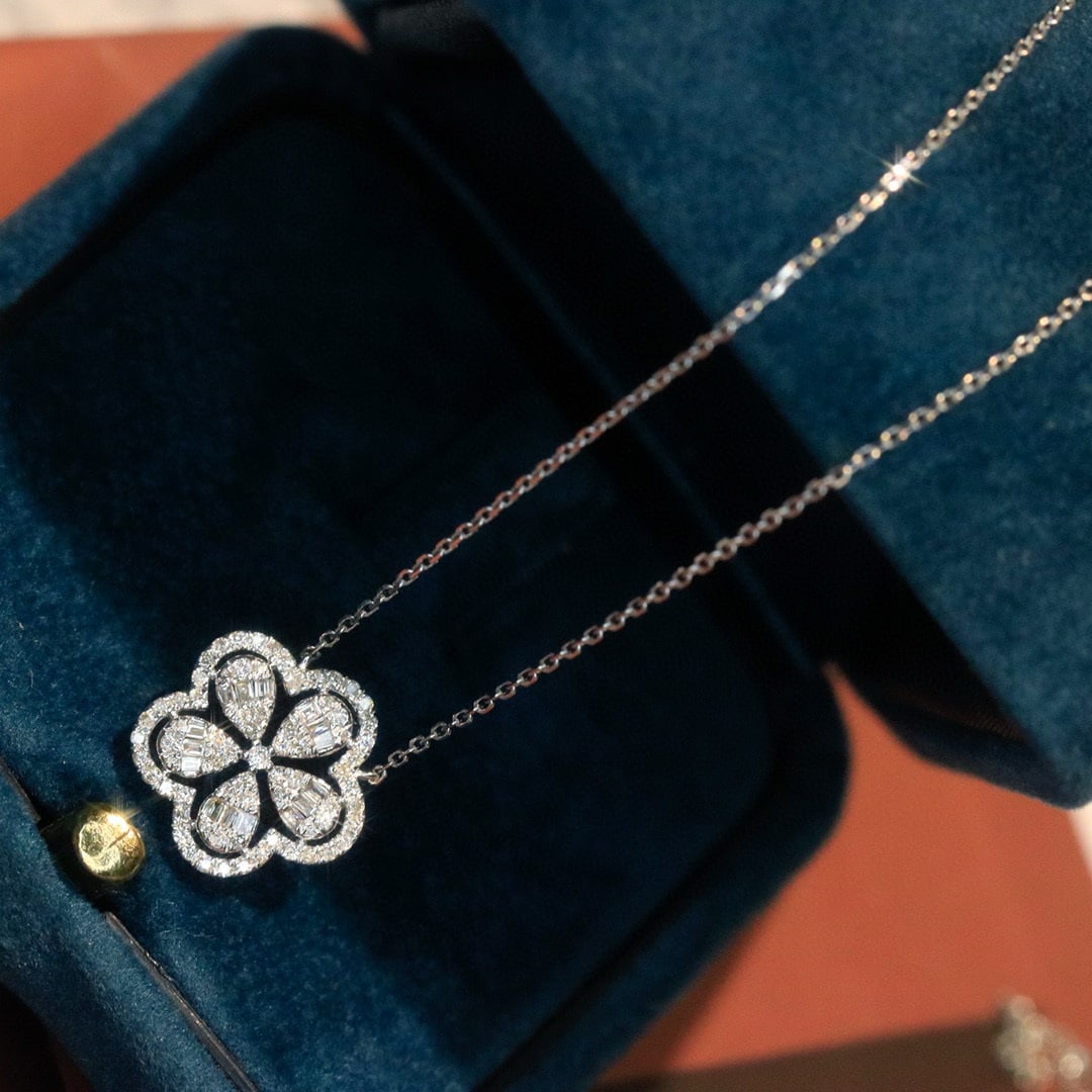 14k Gold 0.35 Ct Natural H Diamond Necklace - 4