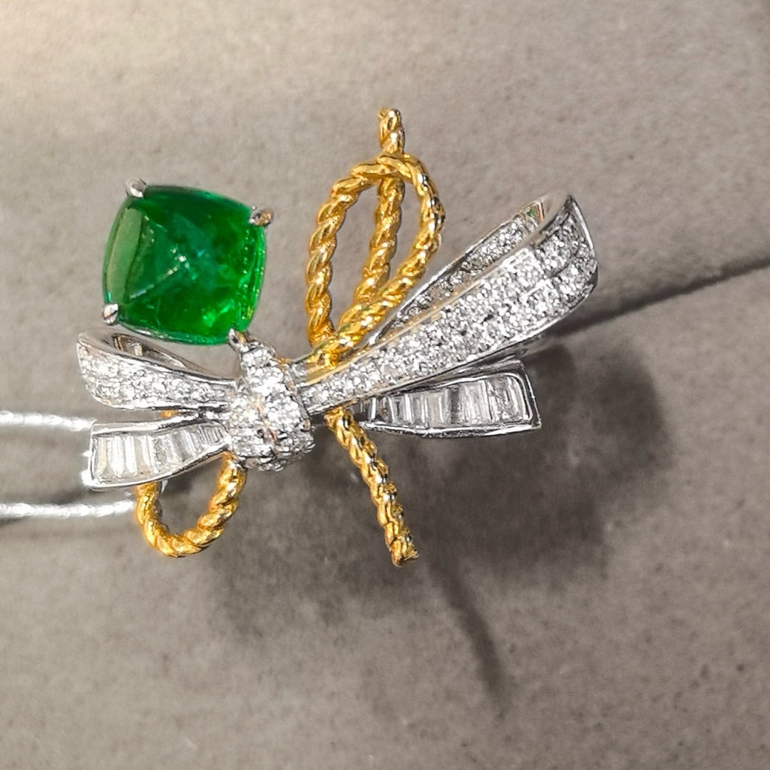 14k Gold 1.75 Ctw Vivid Green Natural Emerald & Diamond Ring - 3