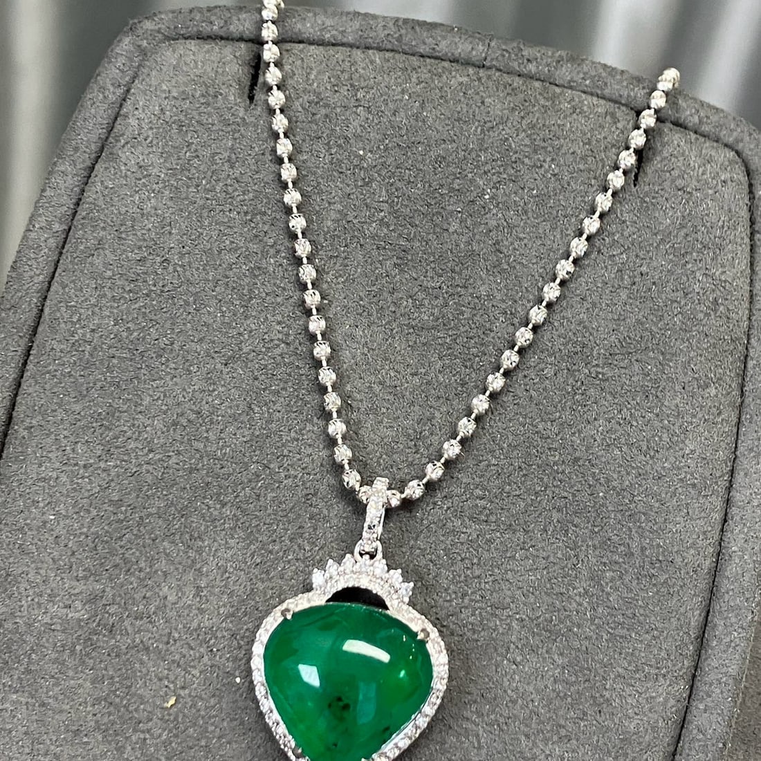 14k Gold 10.18 Ctw Vivid Green Natural Emerald & Diamond Pendant( Without Chain ) - 4