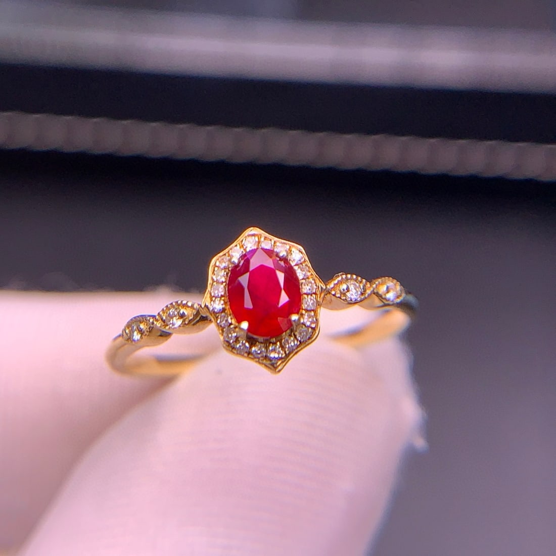 14k Gold 0.38 Ct Vivid Red Natural Ruby & Diamond Ring: Ref:230998347 // gold content:14k gold // ring size:7. 25us // // main gemstone:ruby // shape:oval // carat weight:0. 38ct // color:vivid red // treatment:natural // // adjacent gemstone 2 : diamond
