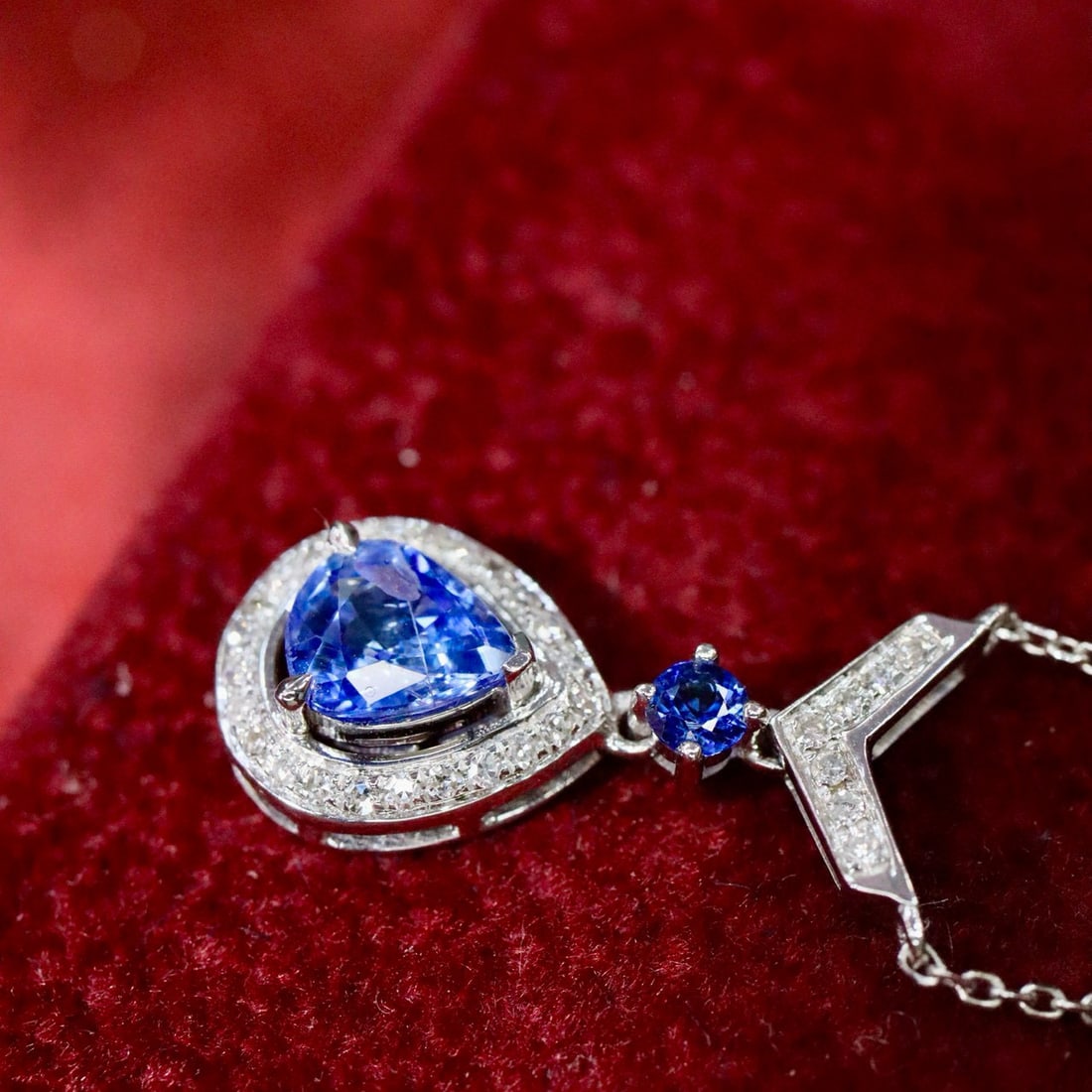 14k Gold 0.92 Ctw Natural Sapphire & Diamond Necklace - 4