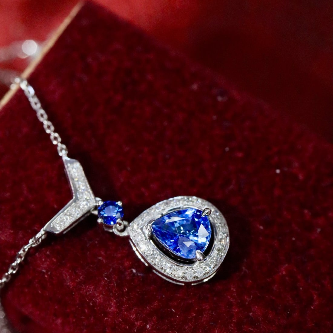 14k Gold 0.92 Ctw Natural Sapphire & Diamond Necklace - 5