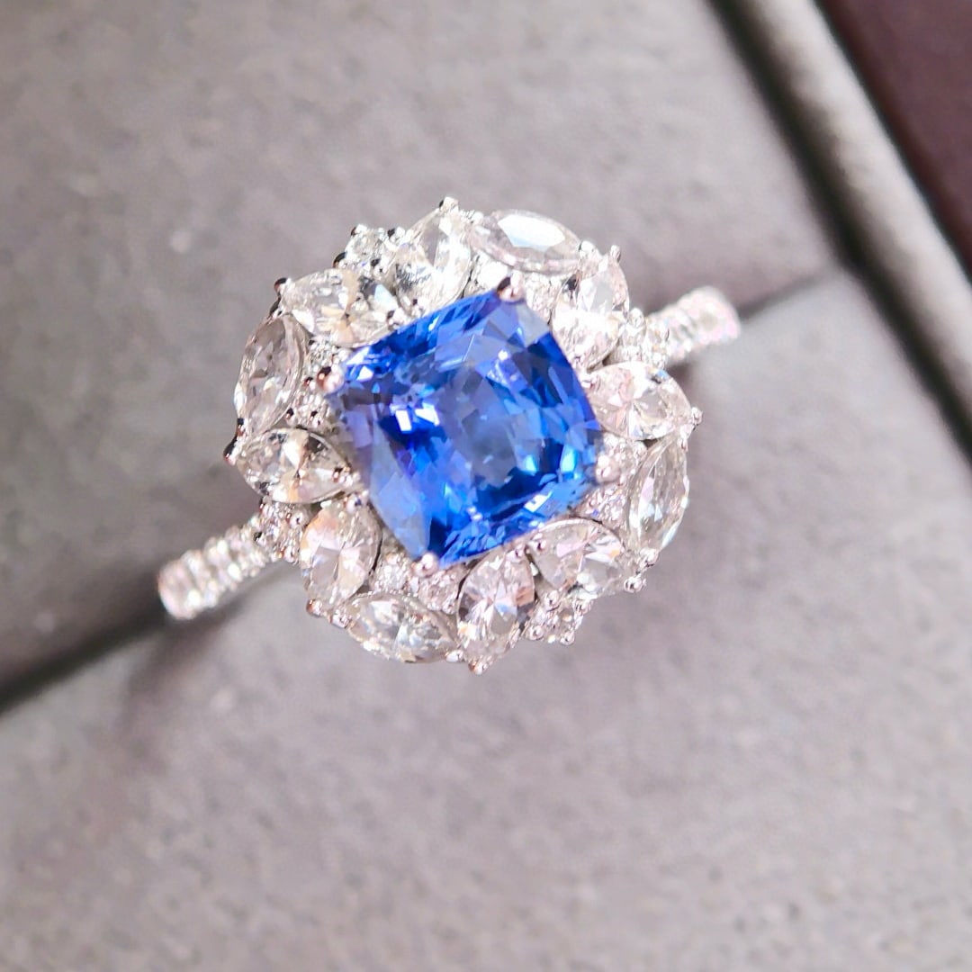 14k Gold 1.83 Ctw Natural Sapphire & Diamond Ring - 3