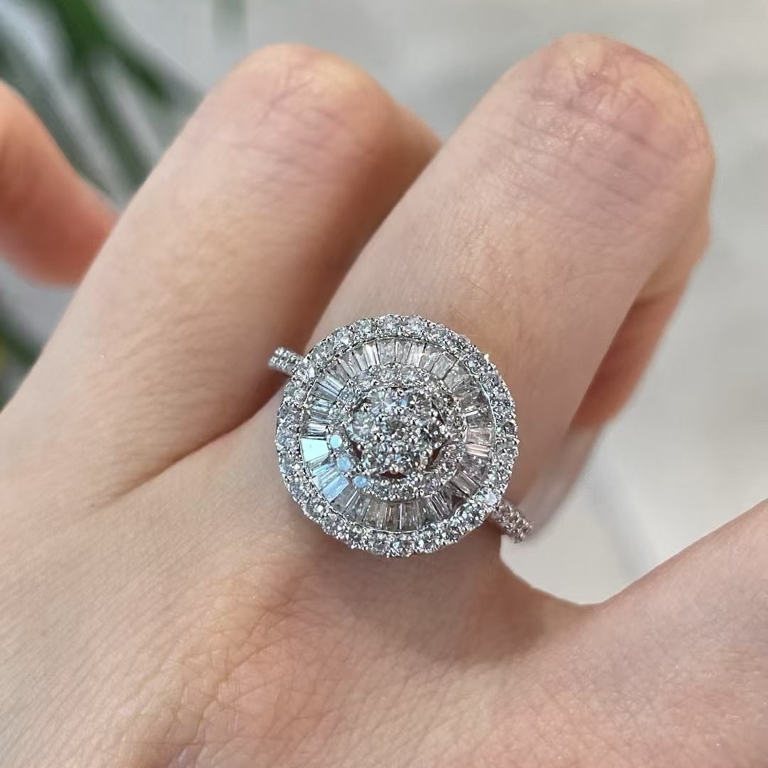 14k Gold 1.00 Ct Natural H Diamond Ring: Ref:230998355 // gold content:14k gold // ring size:7. 25us // // main gemstone:diamond // shape:multiply // carat weight:1. 00ct // clarity grade:vs-si // color:h // treatment:natural // High Estimat