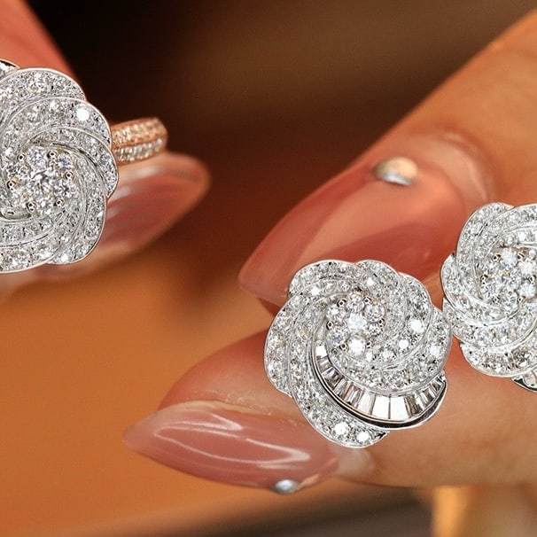 14k Gold 1.5 Ctw Natural H Diamond Jewelry Set: Ref:230998362 // gold content:14k gold // ring size:7. 25us // // earrings // main gemstone:diamond // shape:multiply // carat weight:0. 8ct // clarity grade:vs-si // color:h // treatment:natural //