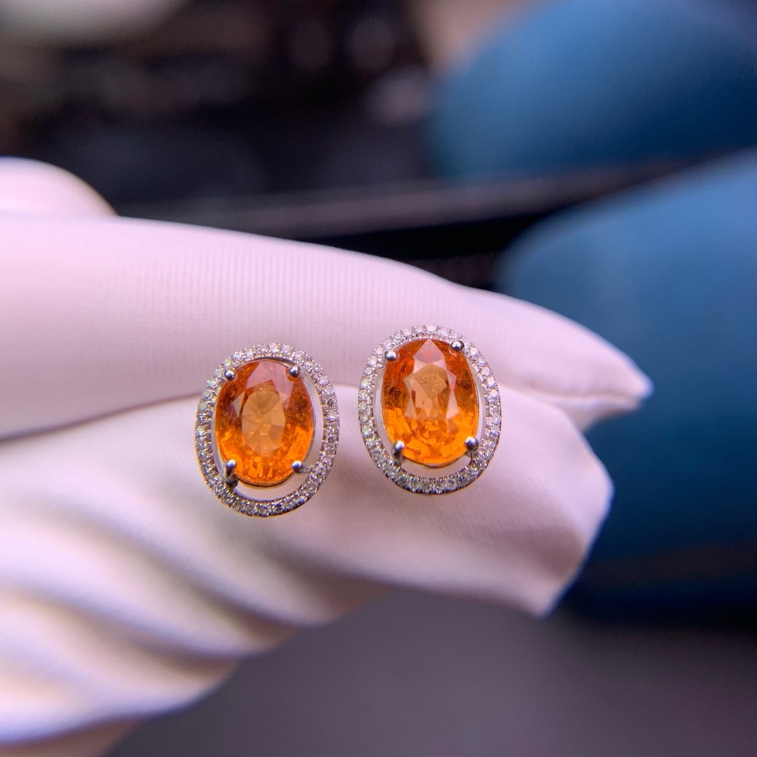 14k Gold 3.8 Ct Natural Spessartine & Diamond Earrings - 4