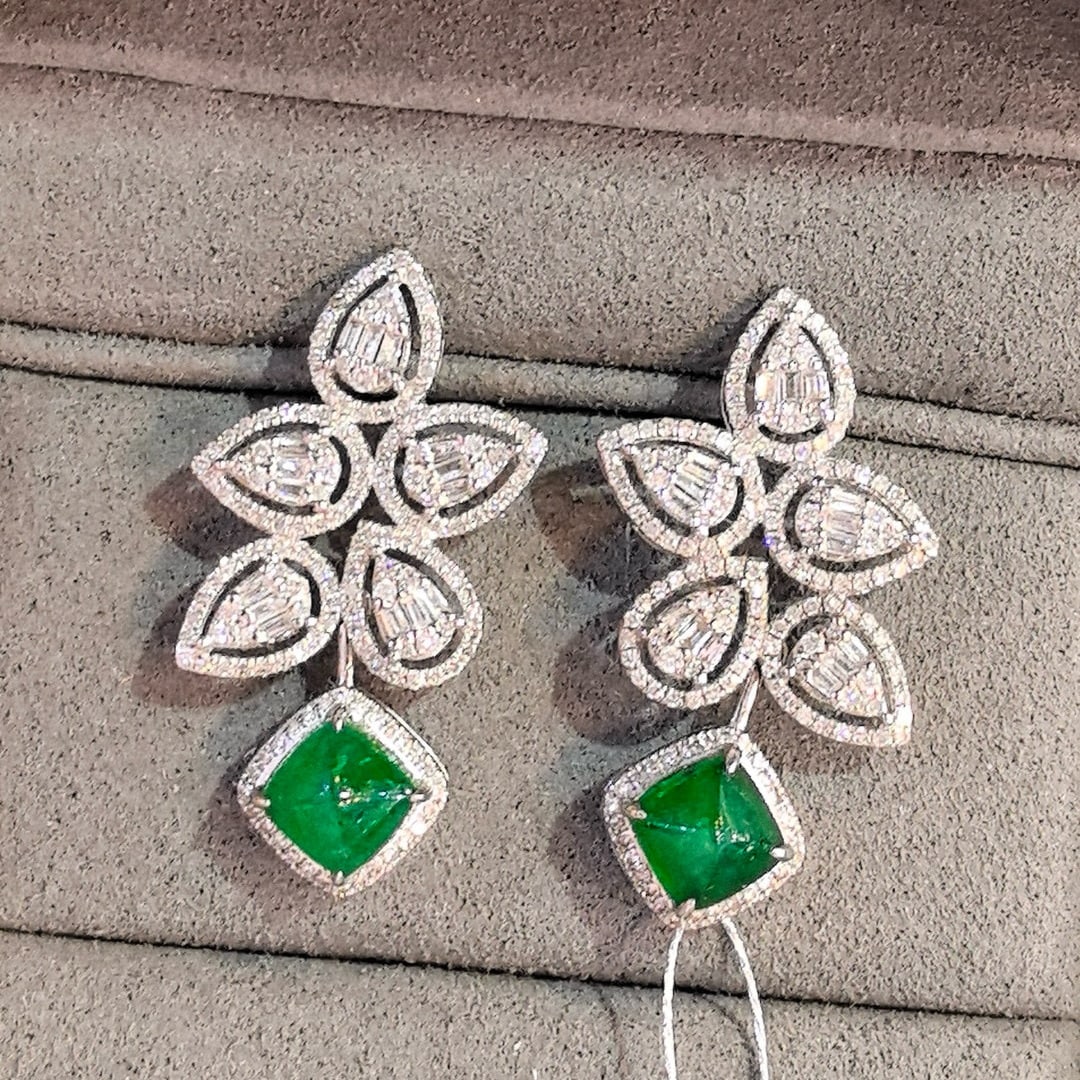 14k Gold 2.78 Ctw Vivid Green Natural Emerald & Diamond Earrings - 4