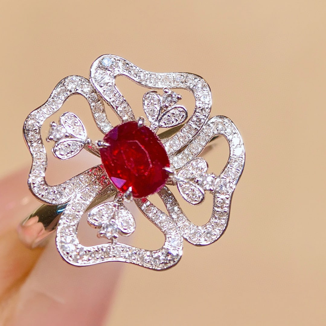 14k Gold 1.50 Ctw Natural Ruby & Diamond Ring: Ref:230998380 // gold content:14k gold // ring size:7. 25us // // main gemstone:ruby // shape:oval // carat weight:1. 02ct // color:pigeonblood red // treatment:natural // // adjacent gemstone 2 : dia