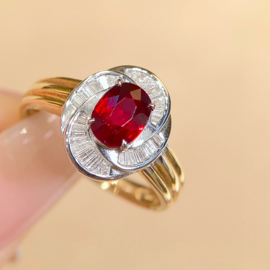 14k Gold 1.48 Ctw Natural Ruby & Diamond Ring: Ref:230998379 // gold content:14k gold // ring size:7. 25us // // main gemstone:ruby // shape:oval // carat weight:1. 08ct // color:pigeonblood red // treatment:natural // // adjacent gemstone 2 : dia