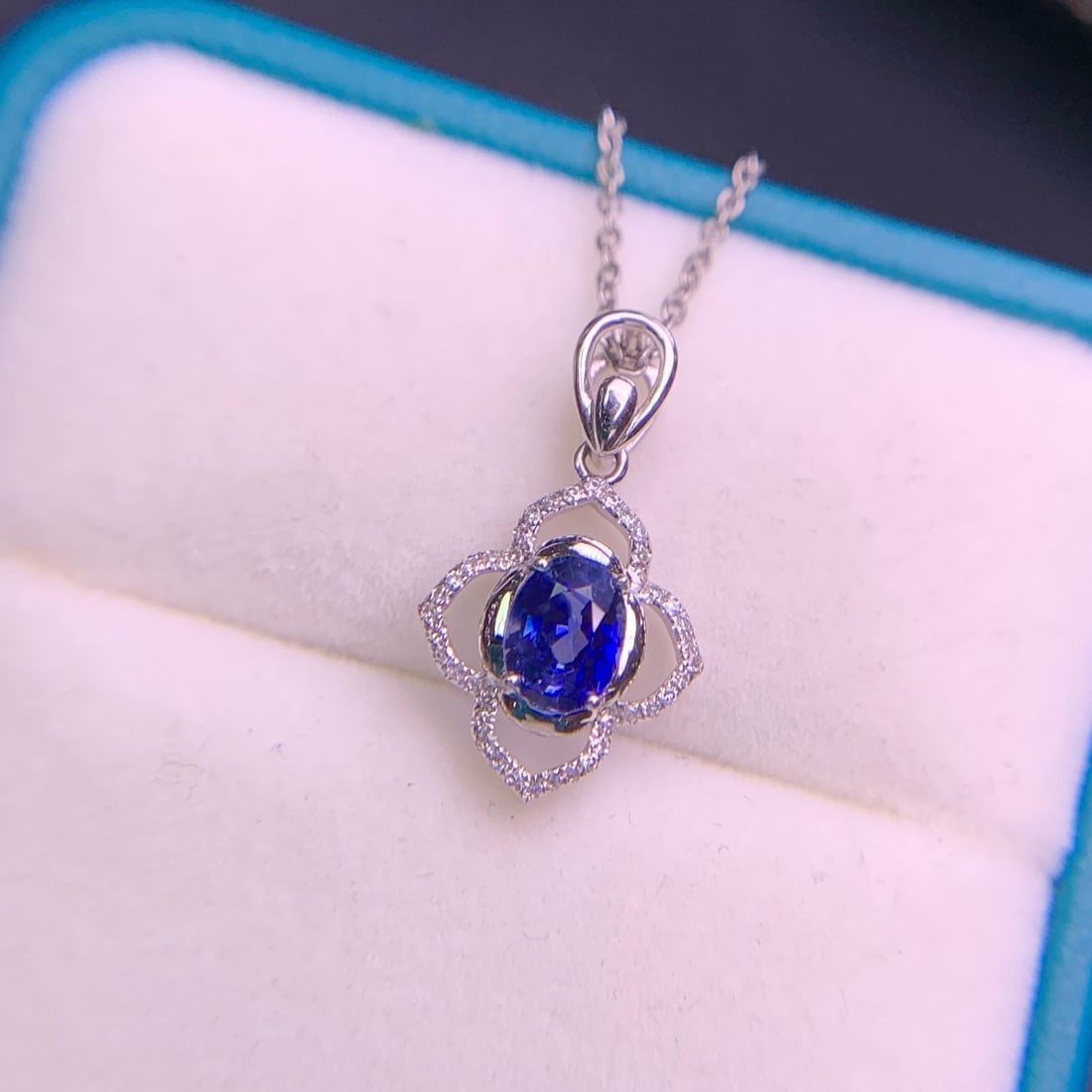 14k Gold 0.76 Ct Natural Sapphire & Diamond Pendant( Without Chain ) - 4