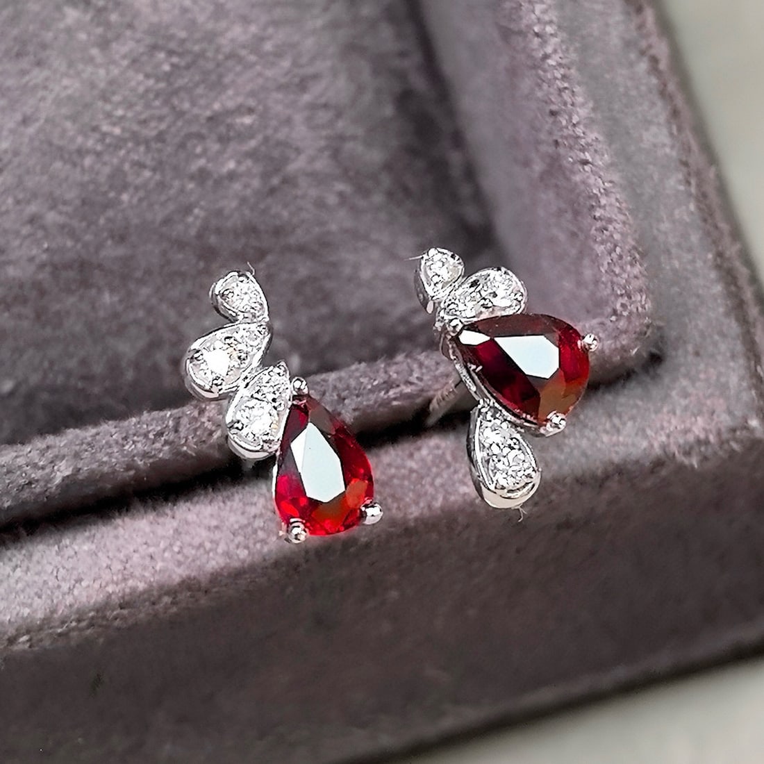 14k Gold 1.28 Ctw Natural Ruby & Diamond Earrings - 2